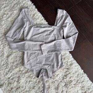 Babaton Square Neck Contour Long Sleeve Bodysuit